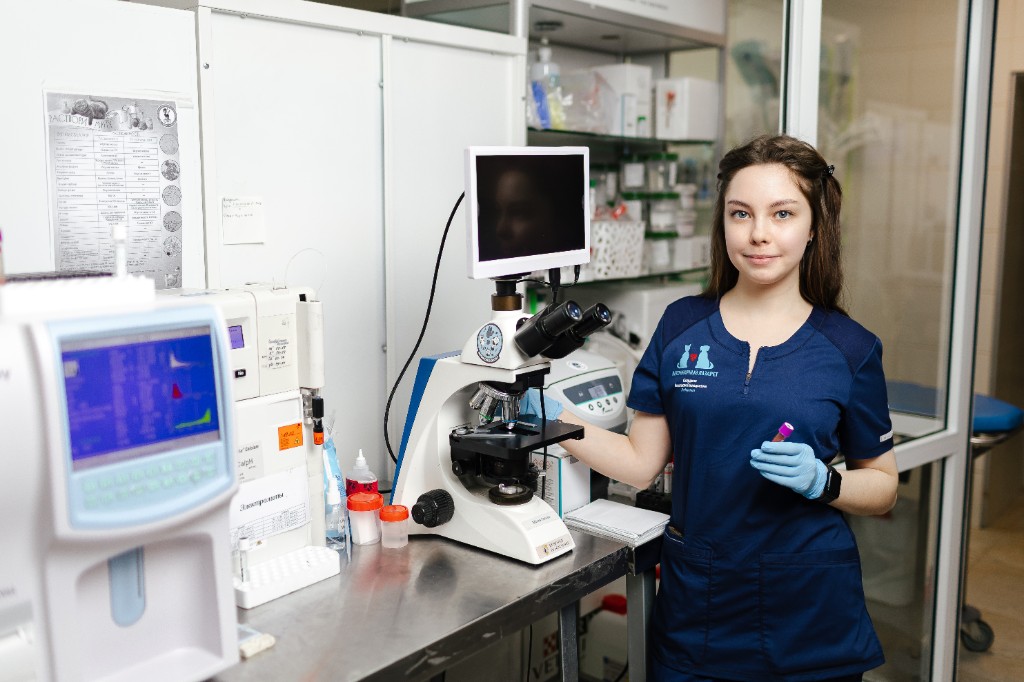 Лисова Анастасия — руководитель клинической лаборатории Ветеринарного Лазарета